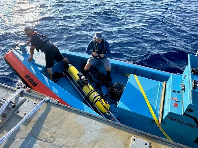 SCOUT Main Experimentation Event preparing to deploy a sensor glider. 