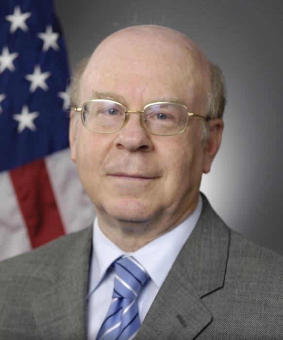 Dr. Tom McKenna