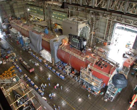 The Virginia (SSN774), in a January 2003 construction photograph.
