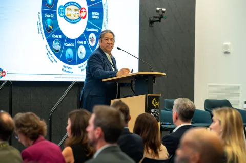 Dr. Thomas Fu addresses attendees during ONR’s Innovation Industry Days (I2D) event.