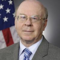Dr. Tom McKenna